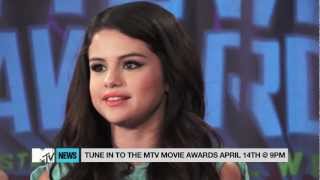 Selena Gomez Interview on MTV Movie Awards Performance of "Come & Get It" & New Music - mtv vmas 2013 selena gomez dailymotion