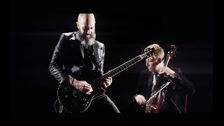 Mozart - Metallica (Symphony No. 40 - Enter Sandman : MOZART HEROES [OFFICIAL VIDEO] - Classical Music in Hip-Hop